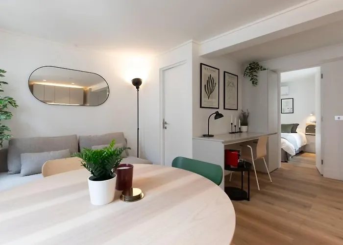 Hom I Comodo Y Moderno Depto 2D1B En Santiago