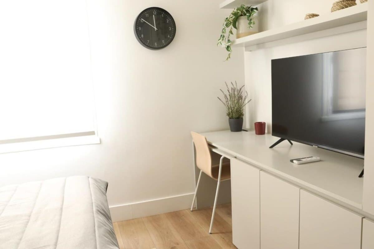 Apartamento Hom I Comodo Y Moderno Depto 2d1b En *