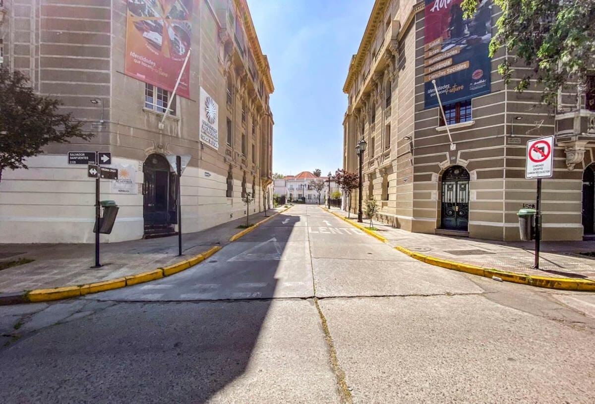 Hom I Comodo Y Moderno Depto 2d1b En Santiago
